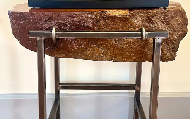 Franklin Fab Gallery House