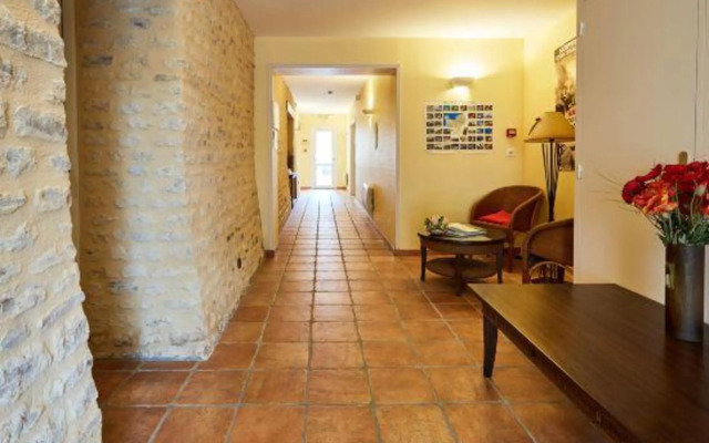 Domaine De Lhostreiere