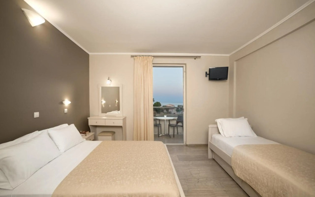 Kalamaki Beach Hotel - Zakynthos Island