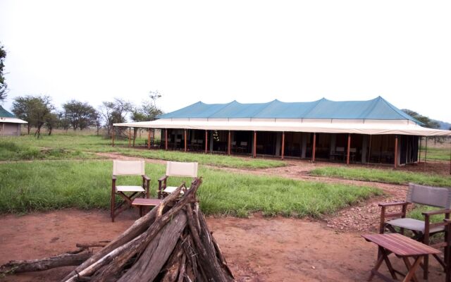 Serengeti Tortilis Camp