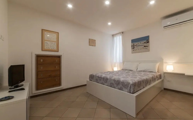 Montecitorio Lovely Apartment