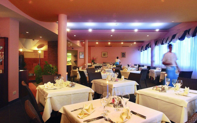 Hotel KRONE - eat, drink, stay