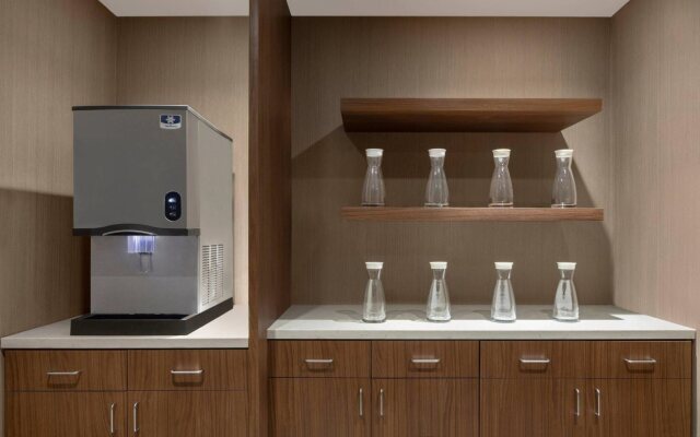 AC Hotel Pittsburgh Downtown