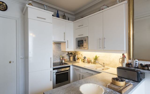 Charming Haussmannian