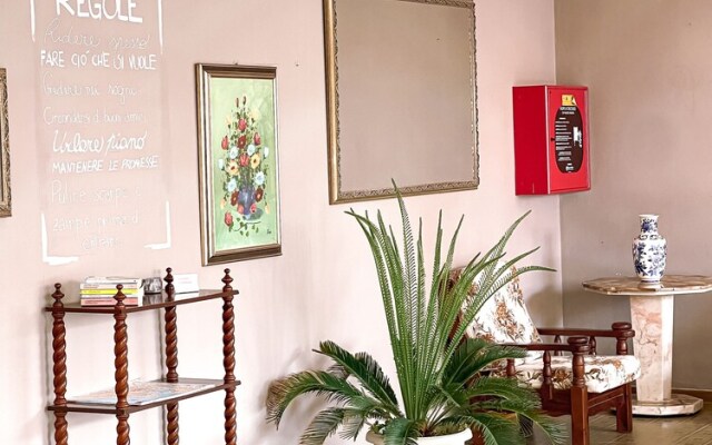 Hotel Sara - 2 Guests Room - n 12
