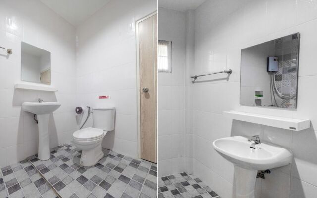 Home And Garden Resort by Oyo Rooms