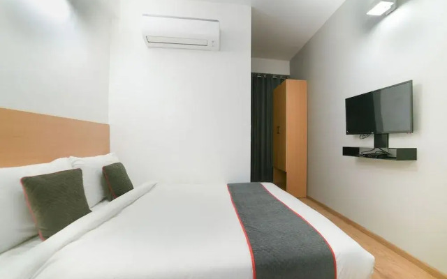 Oyo Townhouse 38136 Shivalik Mercantile Co-Operative Bank