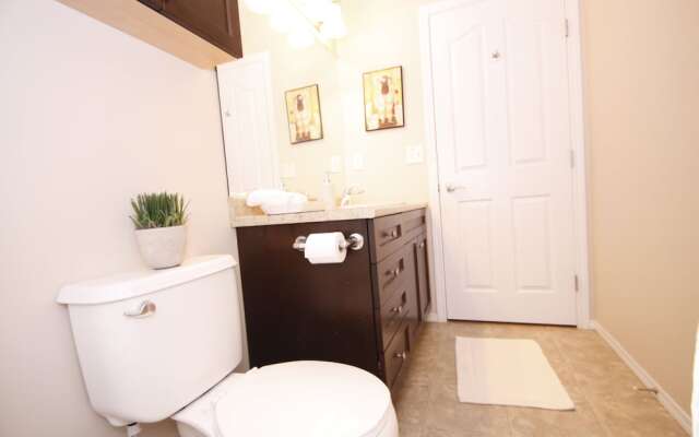 Hampton 3bd 2br near Airport