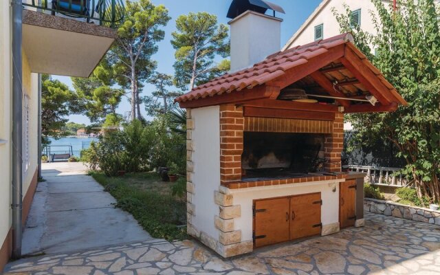 Awesome Home in Sibenik-brodarica With Wifi and 1 Bedrooms