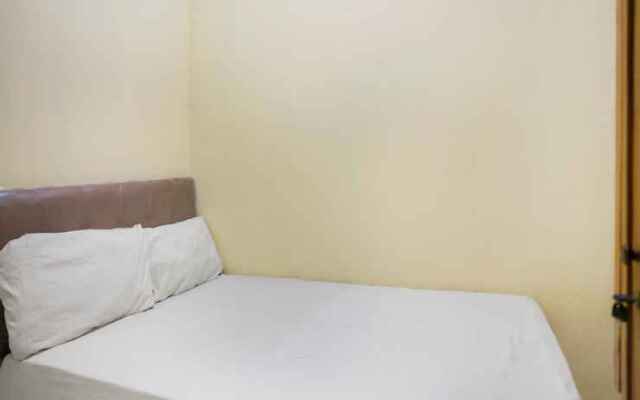 OYO Life 2249 Kost Teman