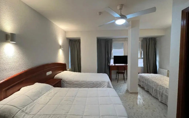 Hostal La Embajada