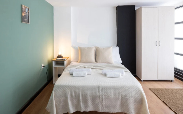 Artsy Nest in Haifa CTR by Sea N' Rent
