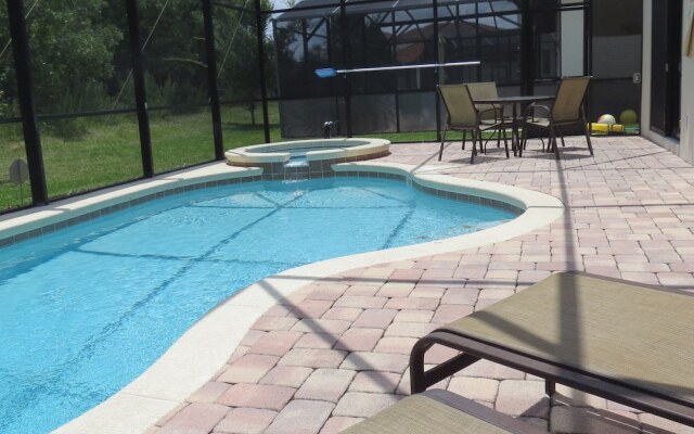 Deluxe Pool Homes by SVV