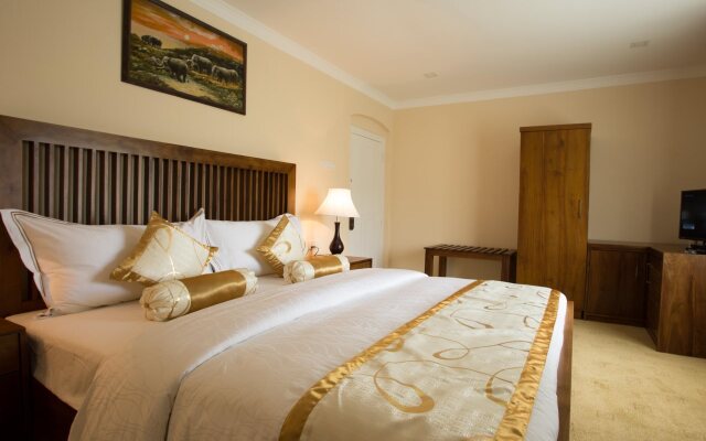 Serene King S Villa