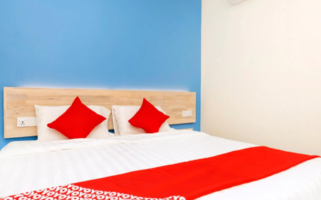 OYO 778 BMW 2 Hotel
