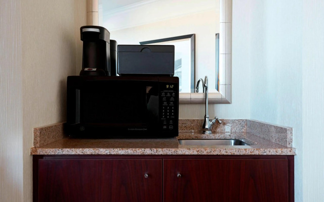Washington Dulles Marriott Suites