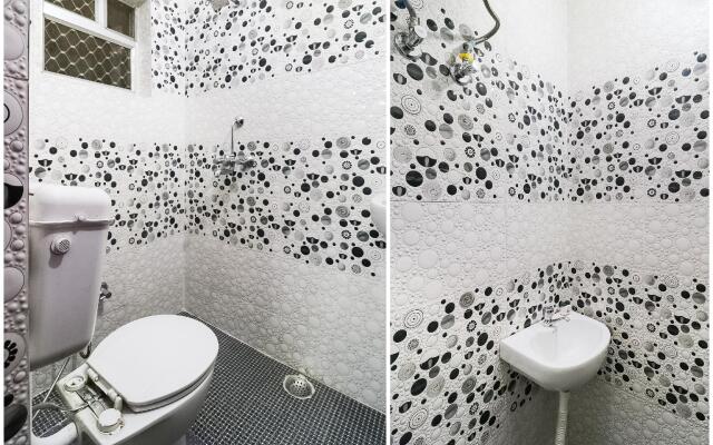 OYO Flagship 70617 R.c. Inn