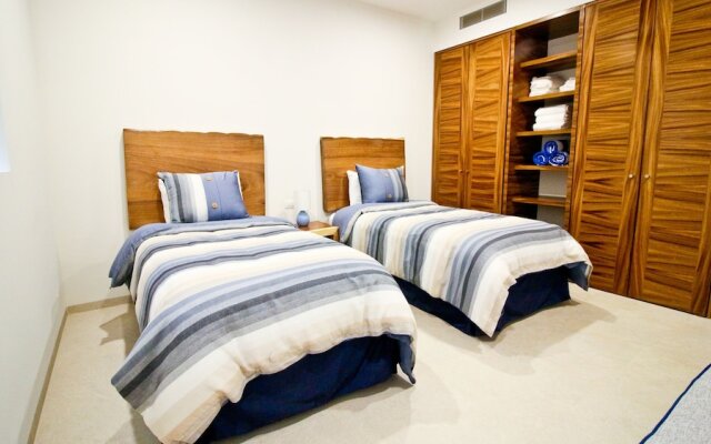 Delta Ii 201 Alamar Apartment 2 Bedroom Apts