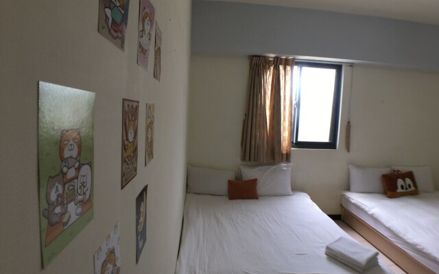 Taichung Carol House Hostel