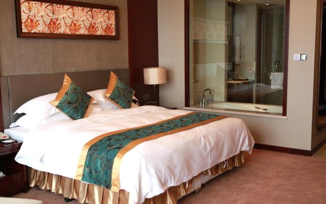 Soluxe Hotel