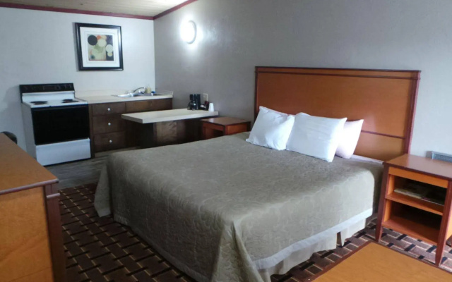 Anchor Bay Inn