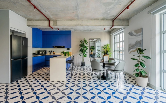 w Picturesque 2BR in Plaza Herrera