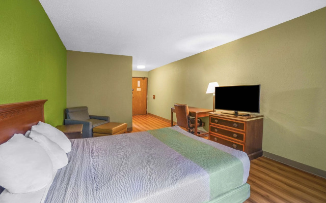 Motel 6 Morehead, KY