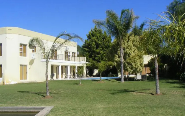 Simmer Down Guest Lodge