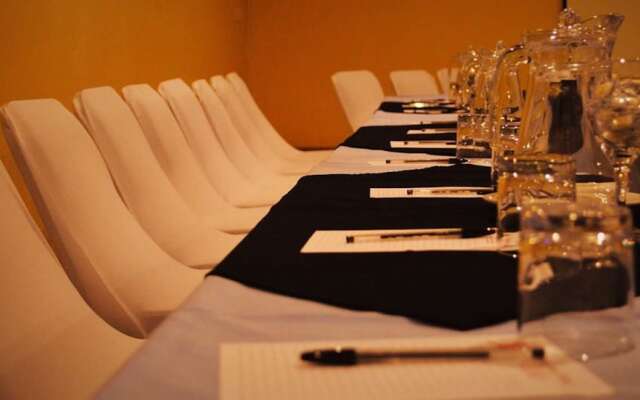 Adansonia Hotel Maun