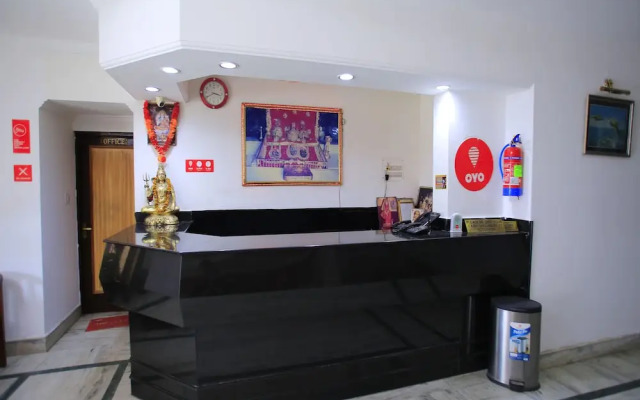 Oyo 13326 Gupta Palace