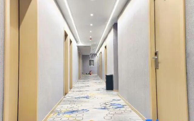 Huaibin Haoyun Business Hotel