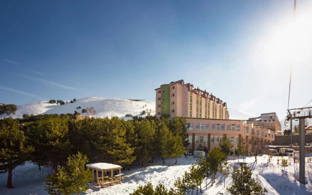Palan Hotel