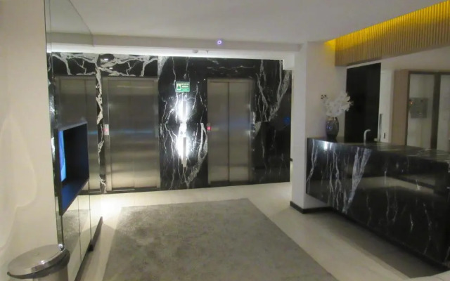 Smart Residence Flat - FLAT 1009