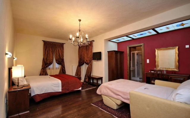Aiora Luxury Suites
