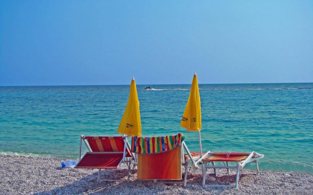 Altea Beach Lodges
