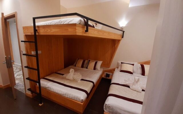 Redpine Condotel