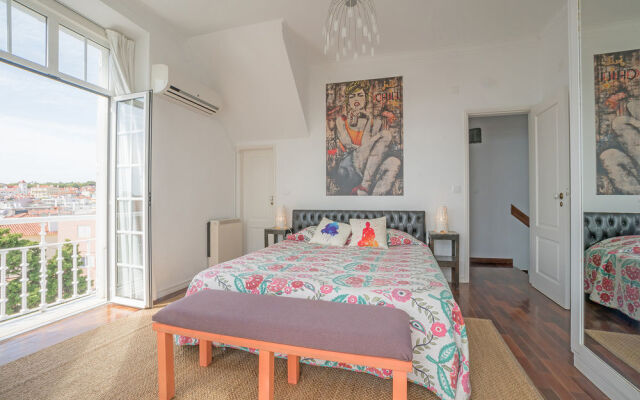 BLUE Boutique Hostel & Suites