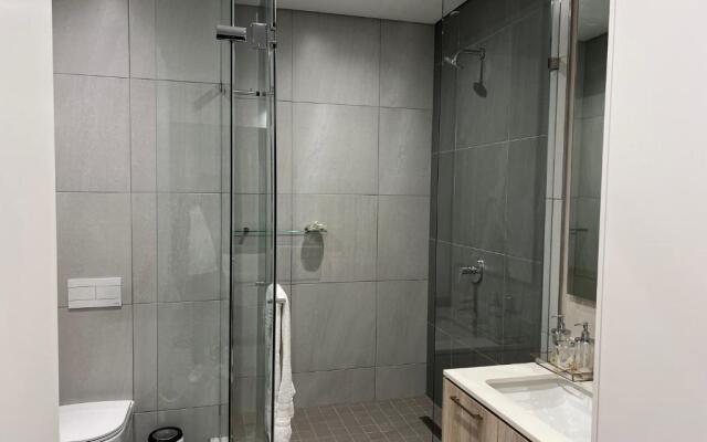 519 Menlyn Maine Trilogy