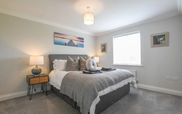Number 51, Halesworth