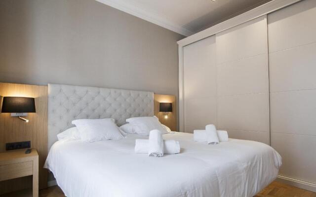 Tendency Sagrada Familia Luxury