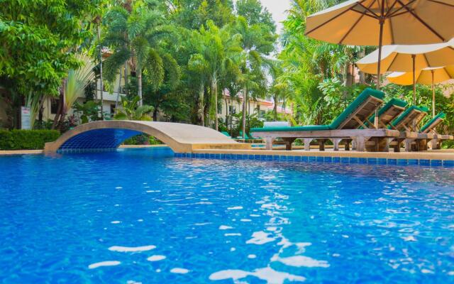 Thanthip Beach Resort