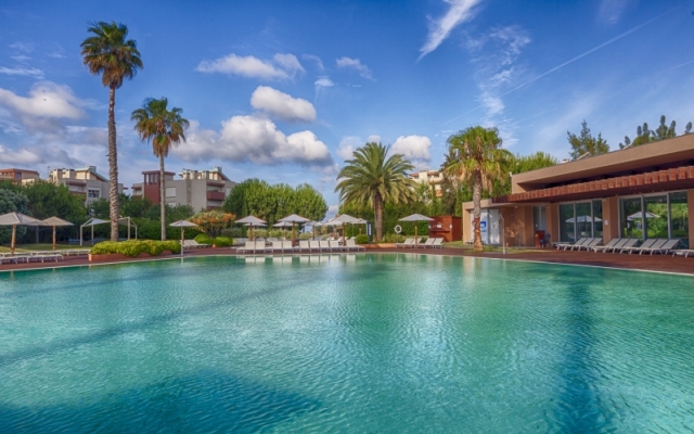 Aqualuz Troia Rio by The Editory