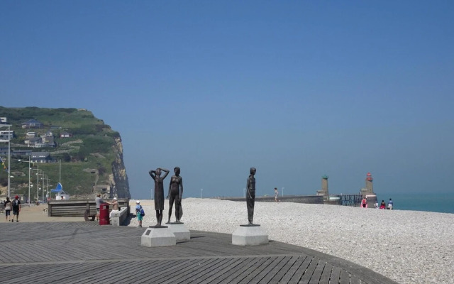 Apartment in Normandy Near Pebble Beach