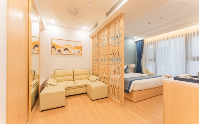 Canary Gold Hotel Quy Nhơn, Beachfront