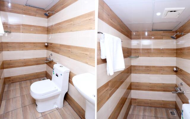 OYO 24139 Kings Fort