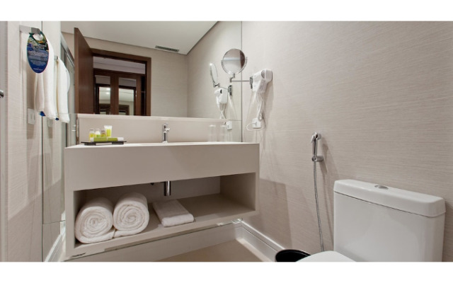 Golden Tulip São José dos Campos