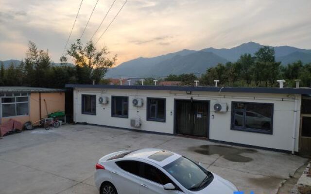 Tianjin Happy Farmhouse