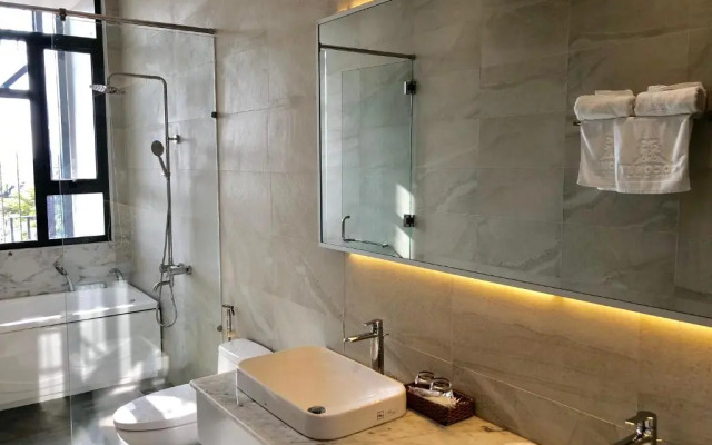 Coconut Hotel Phu Yen