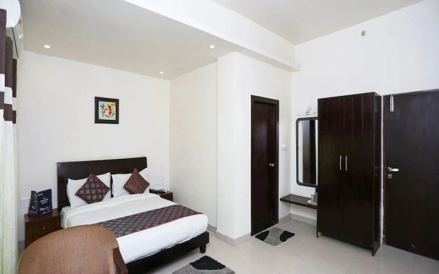 Hotel Varanasi International