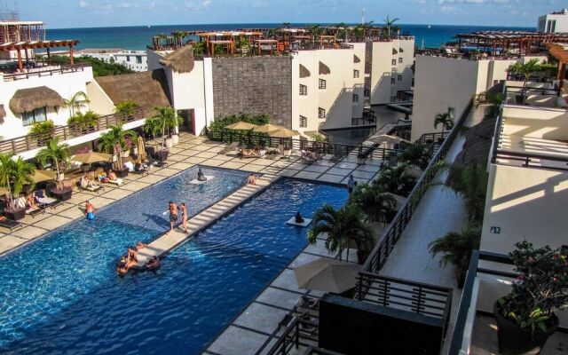 Aldea Thai by Ocean Front
